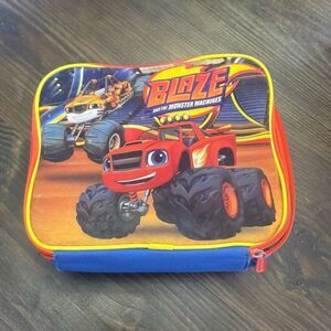 Blaze and the Monster Machines insulated lunchbox